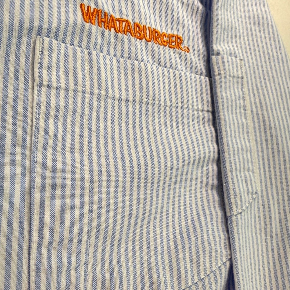Whataburger Manager Seersucker Shirt Mens Small Blue White Pinstripe Button Down - Picture 3 of 9